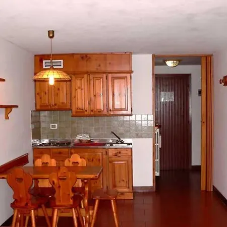 In Cervinia Due מלון דירות ברויל-קרוויניה